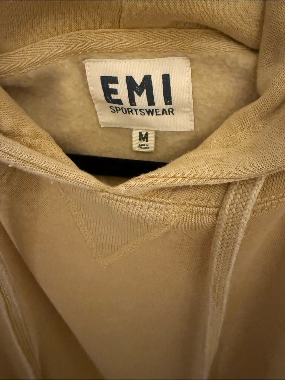 EMI Sportswear M - Butterscotch Tan Oversized Hoodie with Side Pockets